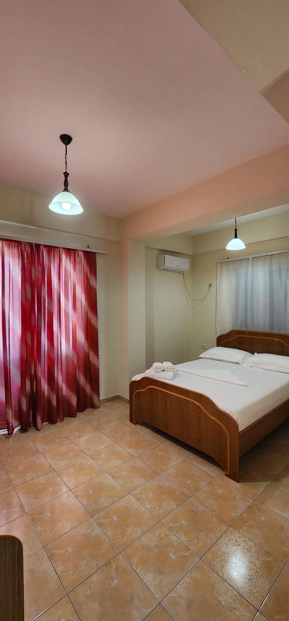 Villa Bianca1 Piqeras Bagian luar foto